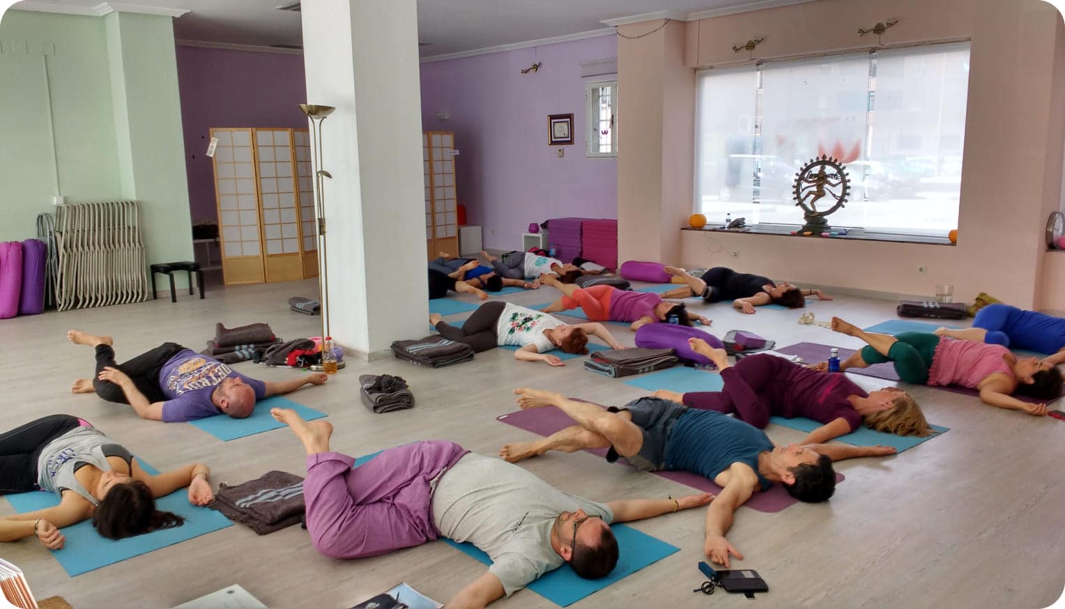 Gisela-Yoga-clases-presenciales-1